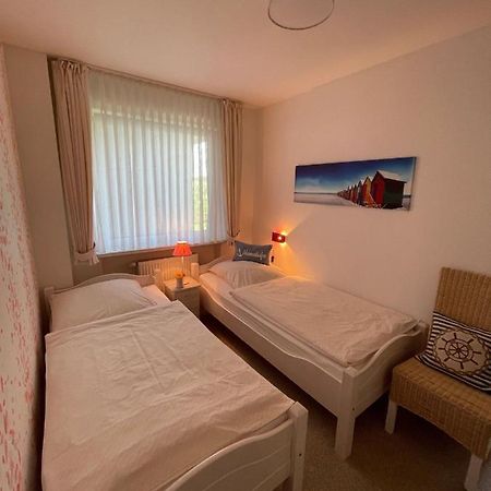 Haus-Seeschwalbe-Wohnung-3 Nieblum Bagian luar foto